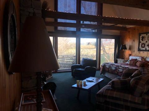 Hillside Farm B & B Mount Joy Экстерьер фото